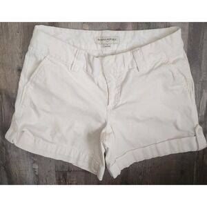 Banana Republic Chino Shorts Women 6 White Cuffed Stretch Cotton Twill Casual